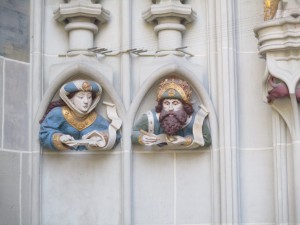 Figuren des Mittelalterlichen Münsterportals